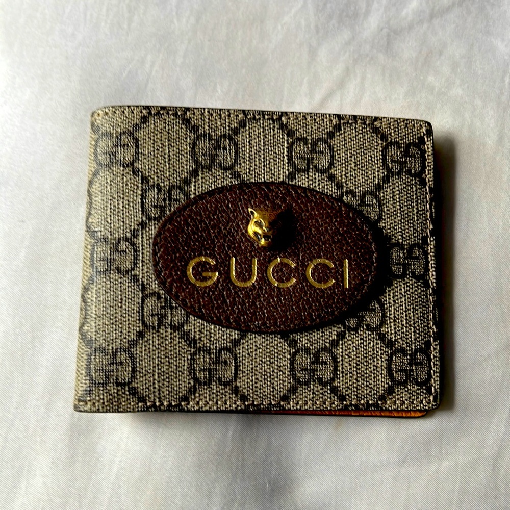 Gucci Neo Vintage GG Supreme wallet